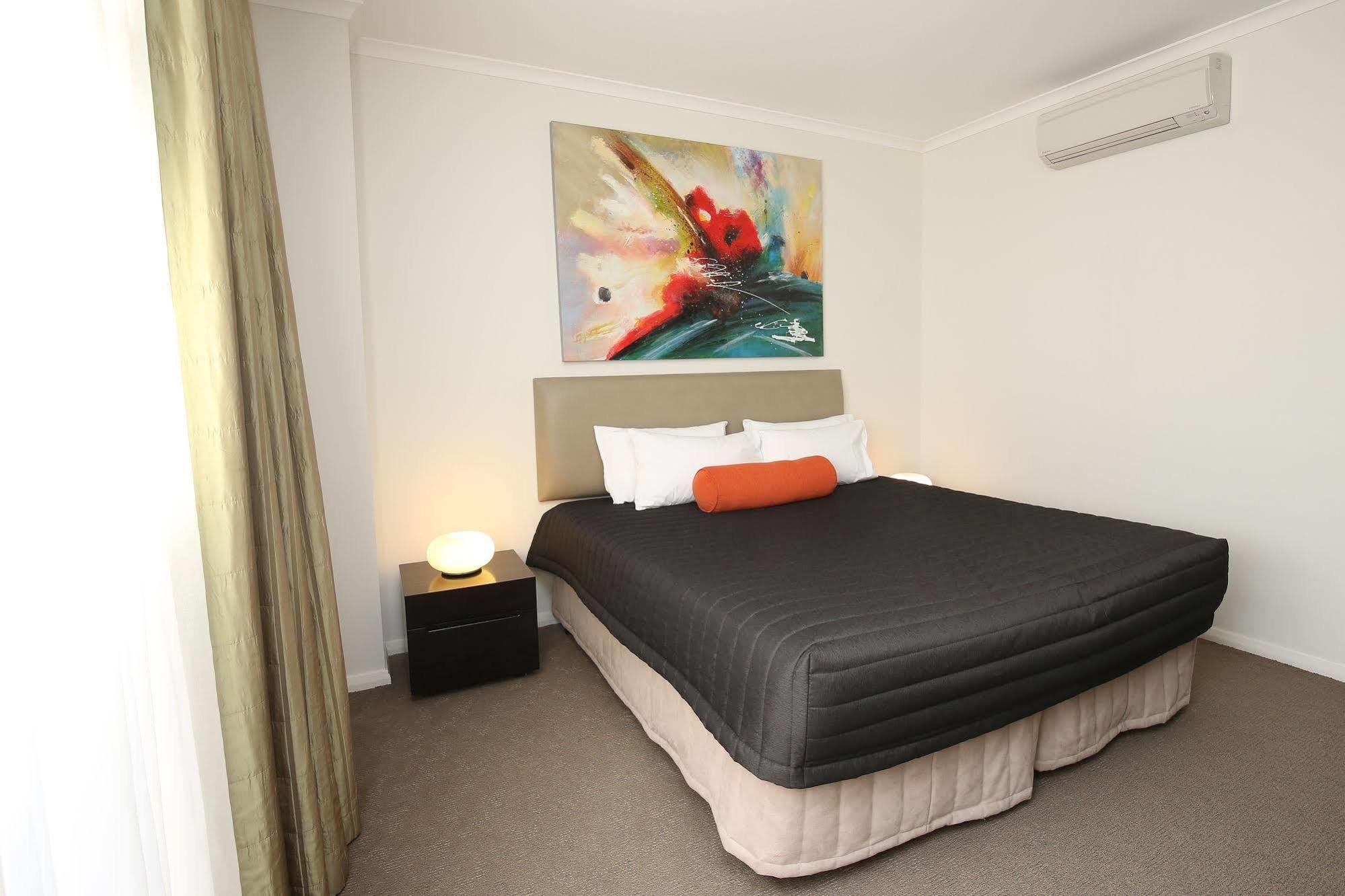Indulge Apartments - Ontario Mildura Kültér fotó